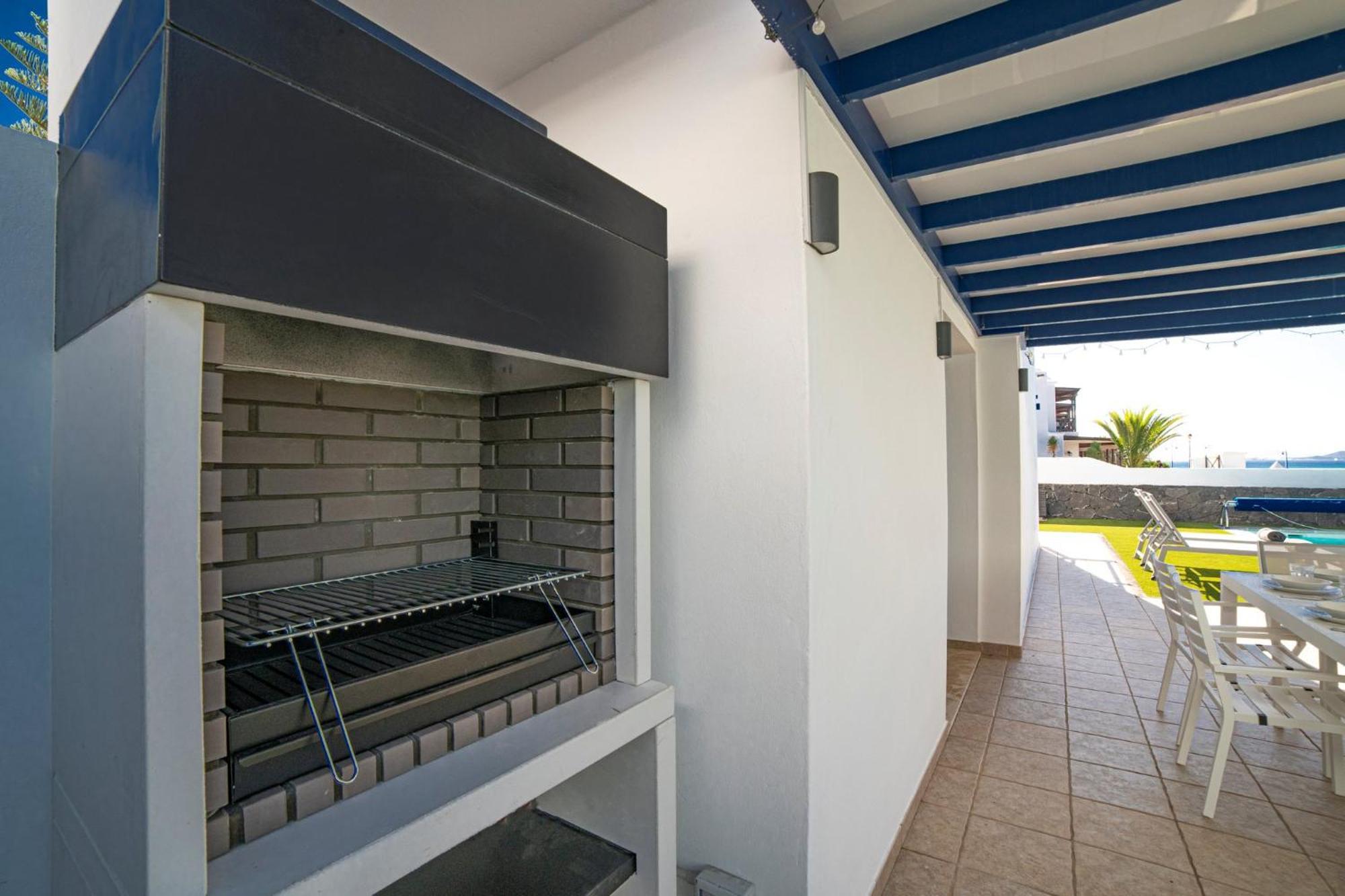 Beautiful Detached Lanzarote Villa 3 Bedrooms Villa Stacruz Bay Stunning Views Close To Amenities Playa Blanca Exterior foto
